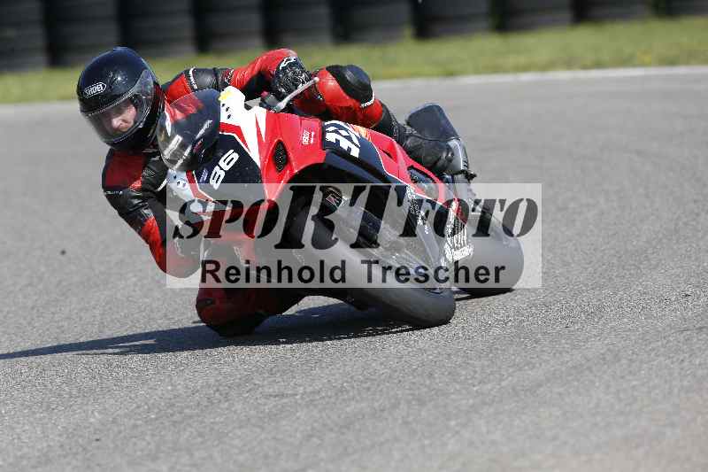 /44 09.08.2025 Plüss Moto Sport ADR/Freies Fahren/86